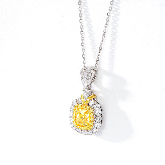 Necklaces & Pendants